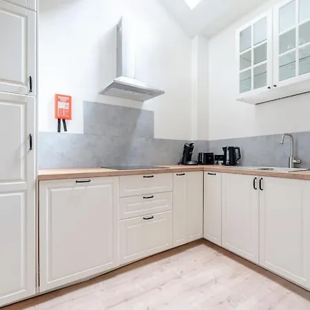 Petite - Feet In Water Hands On The Rock *