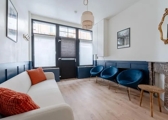 Petite - Feet In Water Hands On The Rock